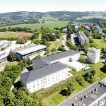 Drohnenansicht des Altenheims in Zschopau